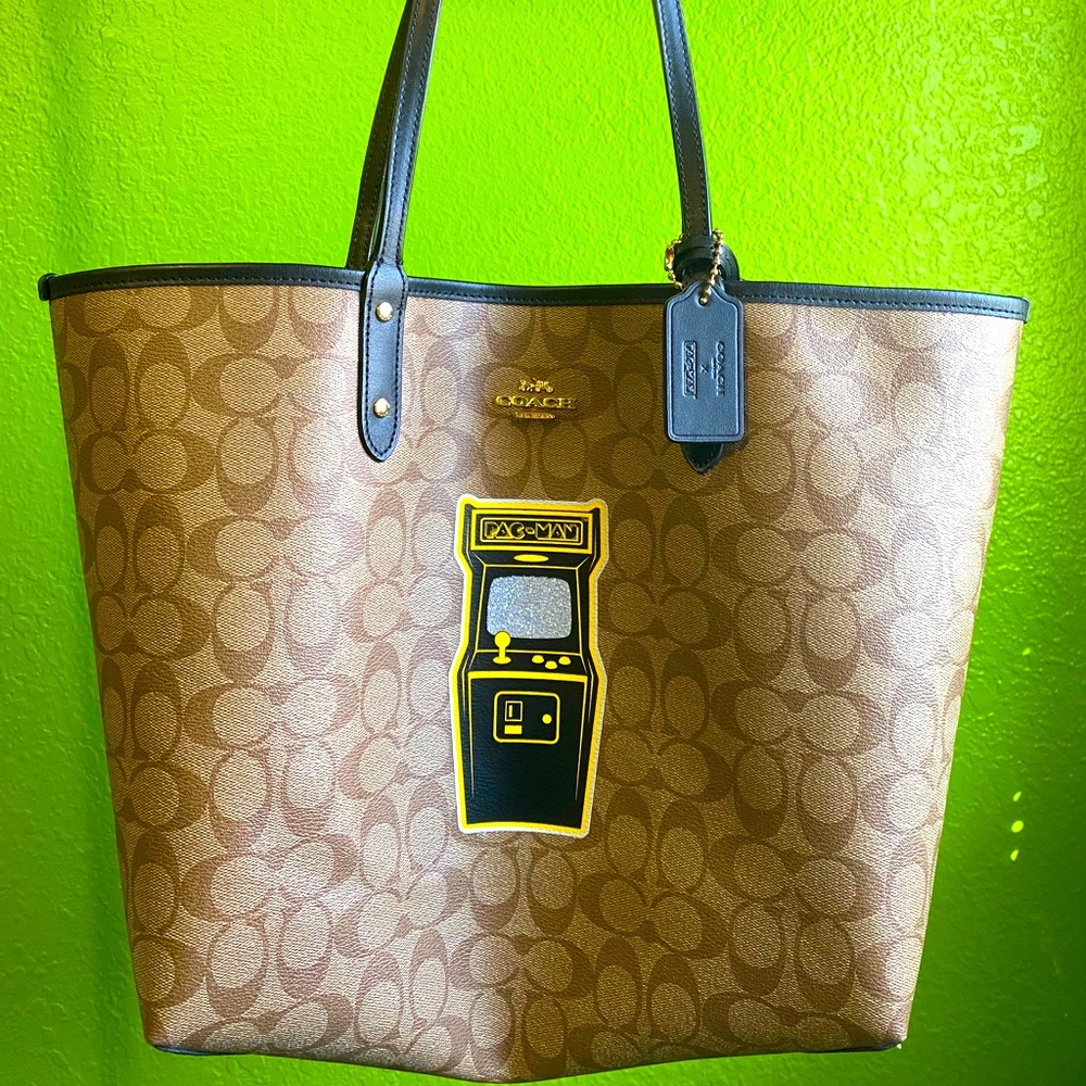 Coach Pac-Man Arcade